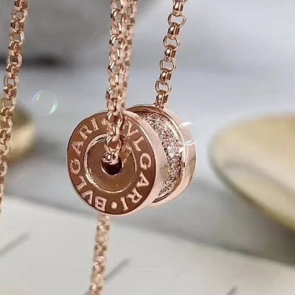 B.zero1 series black ceramic 18K necklace